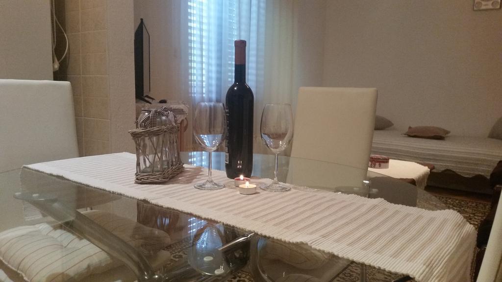 Apartment B&K Raslina Экстерьер фото
