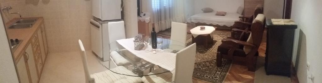 Apartment B&K Raslina Экстерьер фото