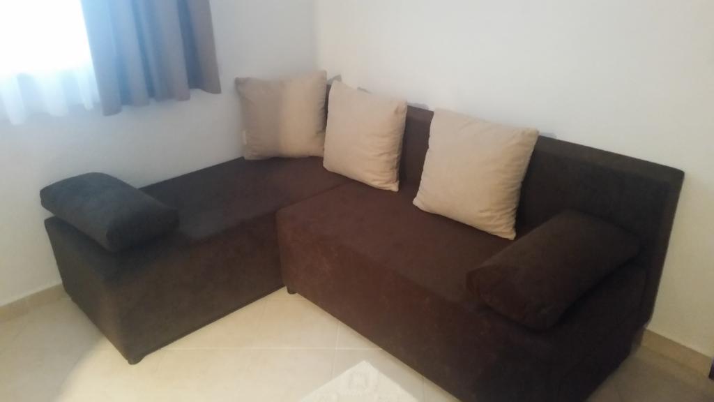 Apartment B&K Raslina Экстерьер фото